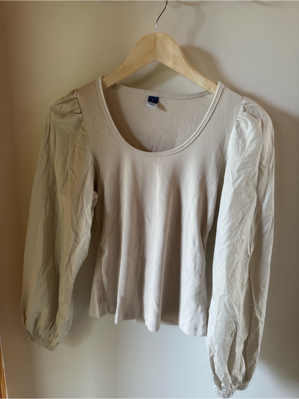 Old Navy Cream Scoop Neck Puff-Sleeve Long Sleeve Top